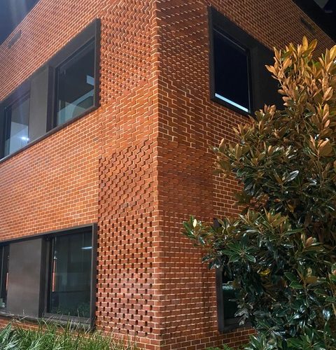 Lincoln Central Red brick detail, Maitland Hospital
