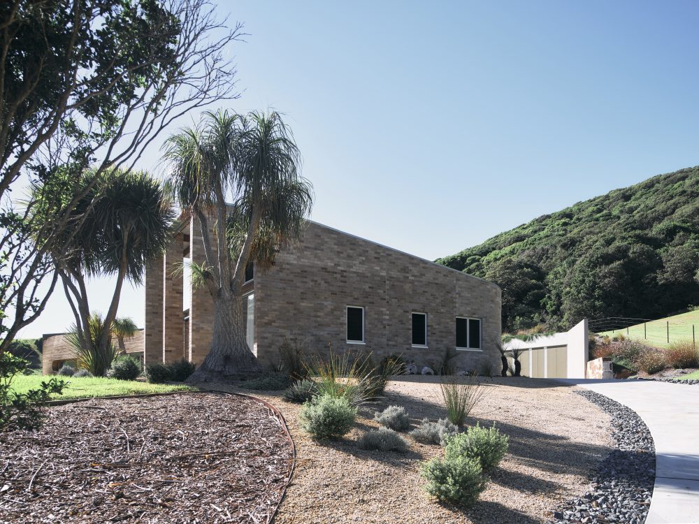 Lincoln McKinlay Grey bricks, rear end of Saddle House